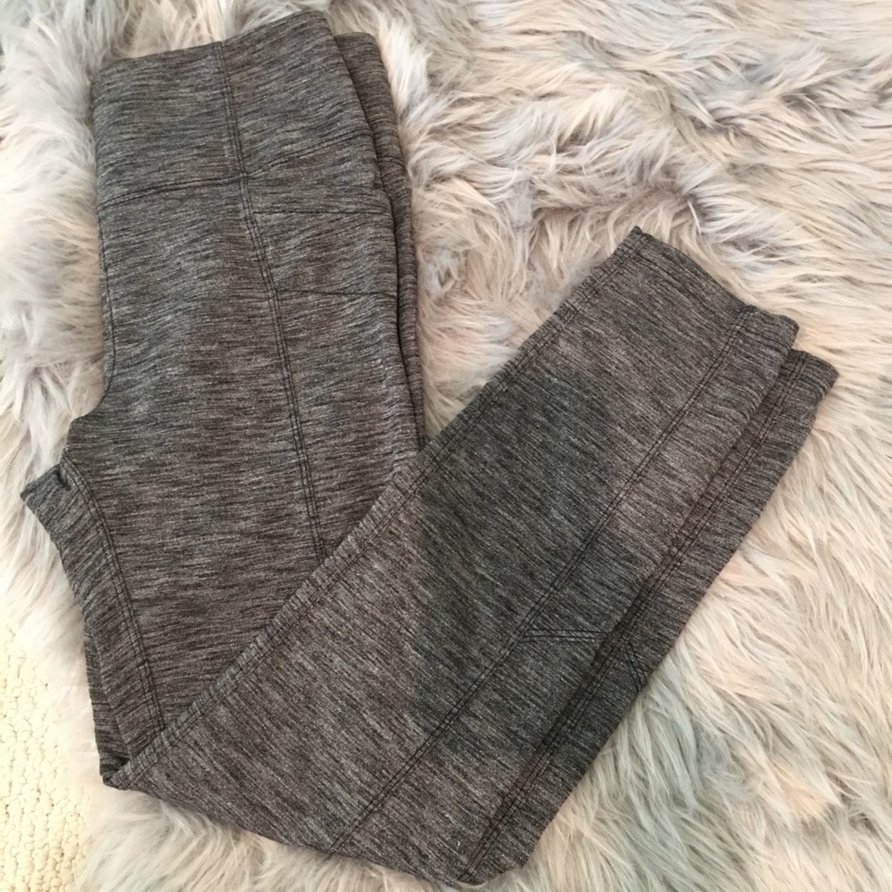 Athleta Crop Yoga Pants with POCKETS